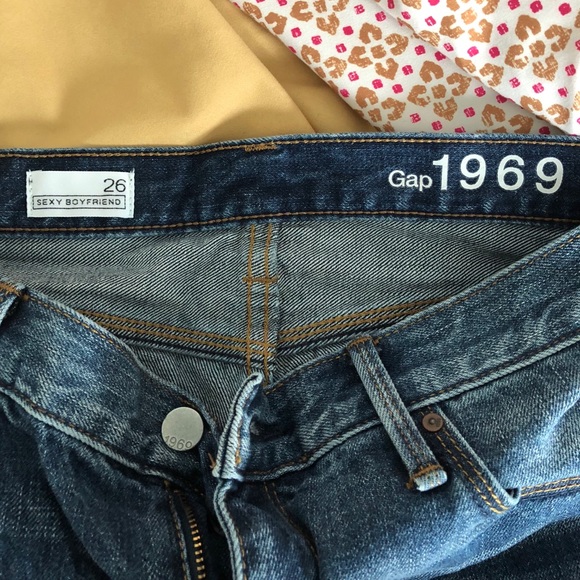 Sexy Boyfriend Gap Jeans 👖 - Picture 3 of 3